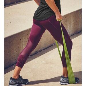 ATHLETA Sonar Mesh Maroon Cropped Leggings
